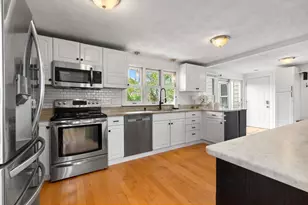 17 Stafford Rd, Danvers, MA 01923 - Photo 6