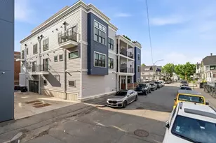 10-14 Sydney St, Boston, MA 02125 - Photo 32