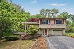 26 Arlington Rd, Burlington, MA 01803 - Photo 1