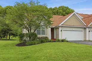 39 Brook Ln, Berlin, MA 01503 - Photo 2