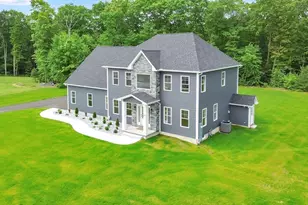 37 Balsam Hl Rd, Ludlow, MA 01056 - Photo 4