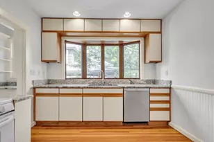 57A Robinwood, Boston, MA 02130 - Photo 6