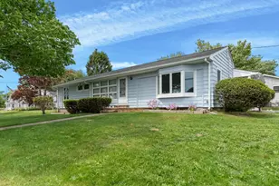 821 Pearse Rd, Swansea, MA 02777 - Photo 1