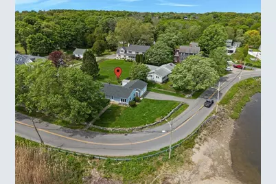 821 Pearse Rd, Swansea, MA 02777 - Photo 8
