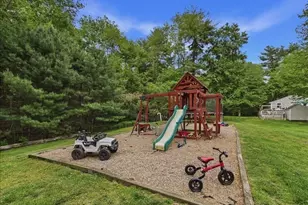 84 Seekell St, Taunton, MA 02718 - Photo 32