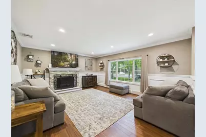 84 Seekell St, Taunton, MA 02718 - Photo 16