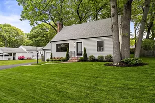 323 Ridge St, Arlington, MA 02474 - Photo 2