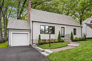 323 Ridge St, Arlington, MA 02474 - Photo 4