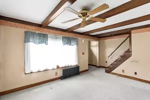97 Pleasant St, Spencer, MA 01562 - Photo 14