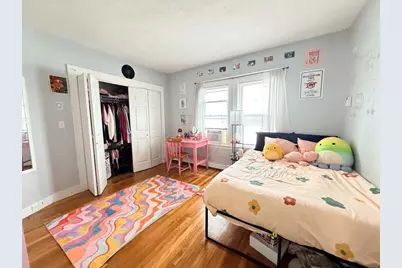 20 Windsor Rd #1, Medford, MA 02155 - Photo 4