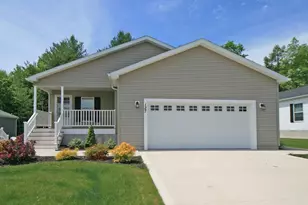 127 Freedom Trail, Westfield, MA 01085 - Photo 2