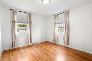 62 Brockton Ave, Brockton, MA 02302 - Photo 12