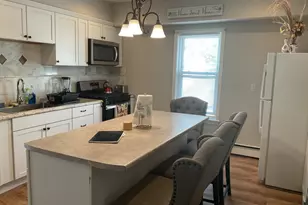 52 Whipple St, Lowell, MA 01852 - Photo 4