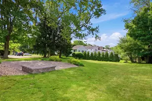 27 Stanton St, Rockland, MA 02370 - Photo 32