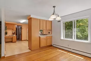 12 Abbott Ln, Chelmsford, MA 01824 - Photo 8