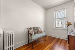 16 Leavitt St, Salem, MA 01970 - Photo 8