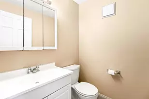 62 Crestview Dr, Malden, MA 02148 - Photo 12