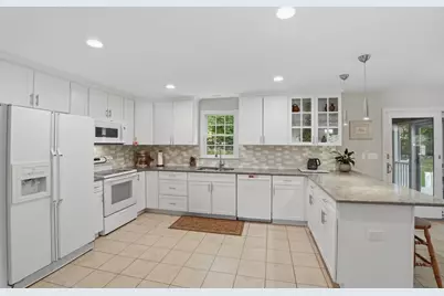69 Highland View Drive, Sutton, MA 01590 - Photo 4