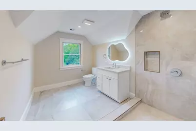 37 Oakland St, Wellesley, MA 02481 - Photo 28
