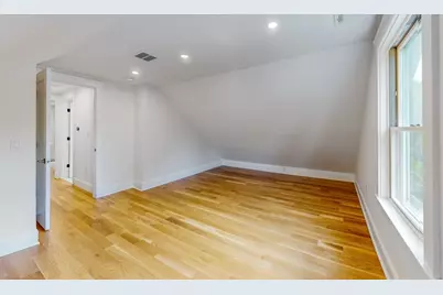 37 Oakland St, Wellesley, MA 02481 - Photo 30