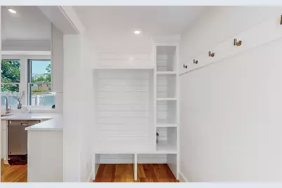 37 Oakland St, Wellesley, MA 02481 - Photo 20