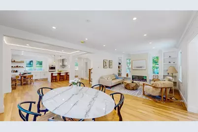 37 Oakland St, Wellesley, MA 02481 - Photo 12