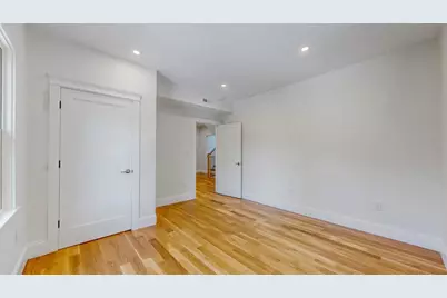 37 Oakland St, Wellesley, MA 02481 - Photo 24