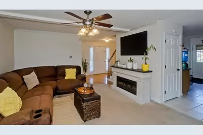 679 Parker St, Springfield, MA 01129 - Photo 10