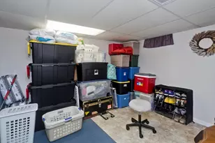 679 Parker St, Springfield, MA 01129 - Photo 42