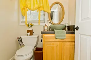 679 Parker St, Springfield, MA 01129 - Photo 8