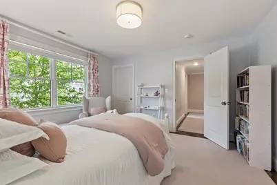 270 Elsinore St, Concord, MA 01742 - Photo 28