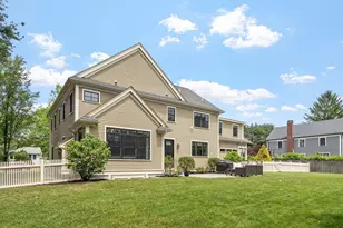 270 Elsinore St, Concord, MA 01742 - Photo 36