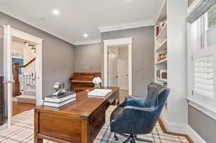 270 Elsinore St, Concord, MA 01742 - Photo 8