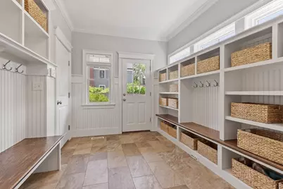 270 Elsinore St, Concord, MA 01742 - Photo 34