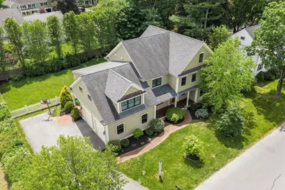 270 Elsinore St, Concord, MA 01742 - Photo 38