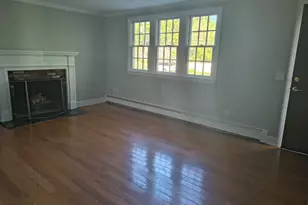 257 Bishop St, Framingham, MA 01702 - Photo 12