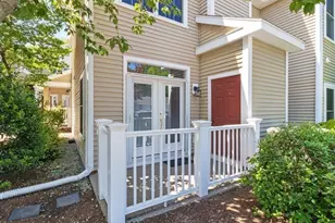 49 Bradford Commons Ln, Braintree, MA 02184 - Photo 36