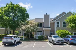 49 Bradford Commons Ln, Braintree, MA 02184 - Photo 16
