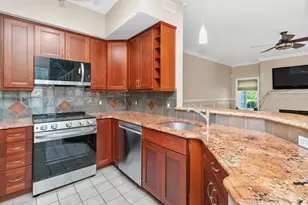 49 Bradford Commons Ln, Braintree, MA 02184 - Photo 12