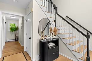 42 Brookside Dr, Uxbridge, MA 01569 - Photo 6
