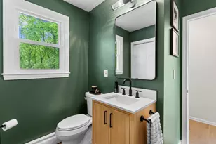 42 Brookside Dr, Uxbridge, MA 01569 - Photo 10