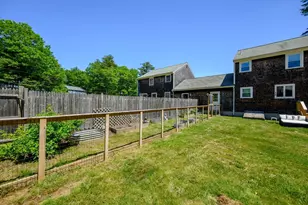 45 Flagstone Pl, Bridgewater, MA 02324 - Photo 26