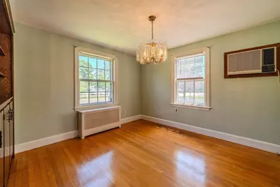 113 Oak St, Weymouth, MA 02190 - Photo 10