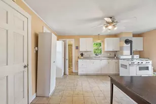 47-A&b Howe Ave, Millbury, MA 01527 - Photo 24