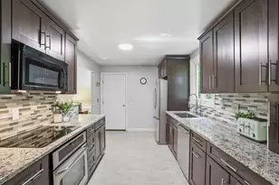 123 Sugar Rd, Bolton, MA 01740 - Photo 10