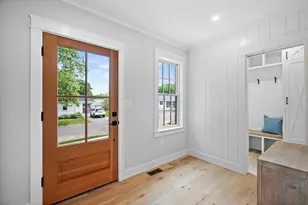 1 Stanley Ave, Newburyport, MA 01950 - Photo 6