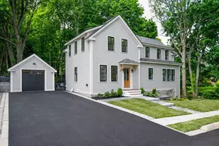 1 Stanley Ave, Newburyport, MA 01950 - Photo 2