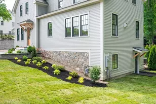 1 Stanley Ave, Newburyport, MA 01950 - Photo 4