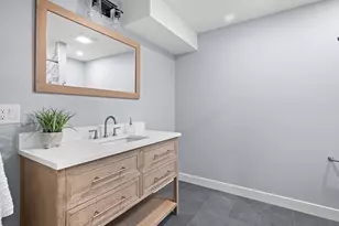 1 Stanley Ave, Newburyport, MA 01950 - Photo 28