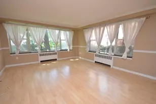 145 Pinckney St, Boston, MA 02114 - Photo 1